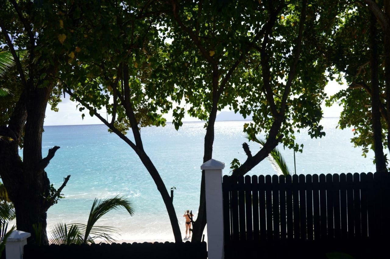 Sundown Beach Villa Glacis  Екстериор снимка